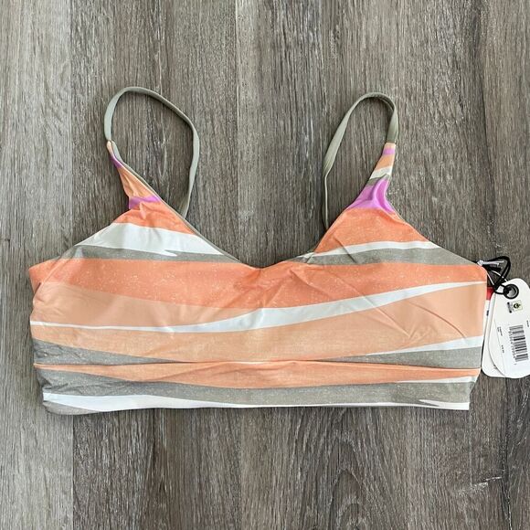 NWT Prana Willow Falls Reversible Top in Waves - Size: Large - Picture 2 of 9